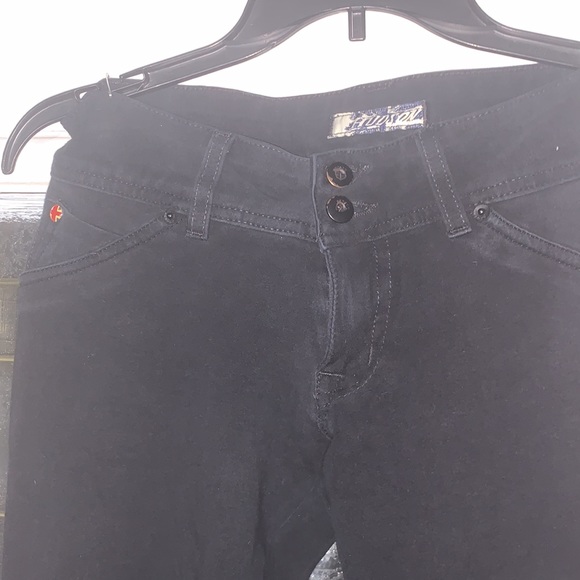Hudson Jeans - Picture 4 of 5
